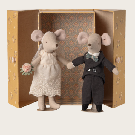 Pareja de ratones de boda en caja Mamá y Papá